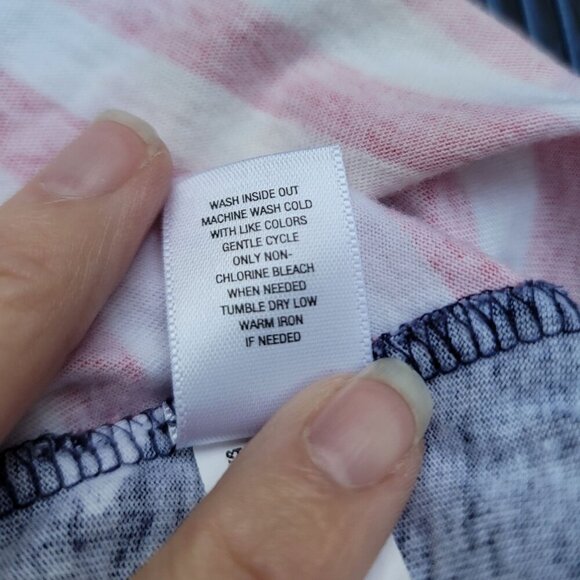 Girls’ Patriotic Dress 4T w/ Stars, Stripes & Red Flower | Americana Kidswear - Picture 7 of 9